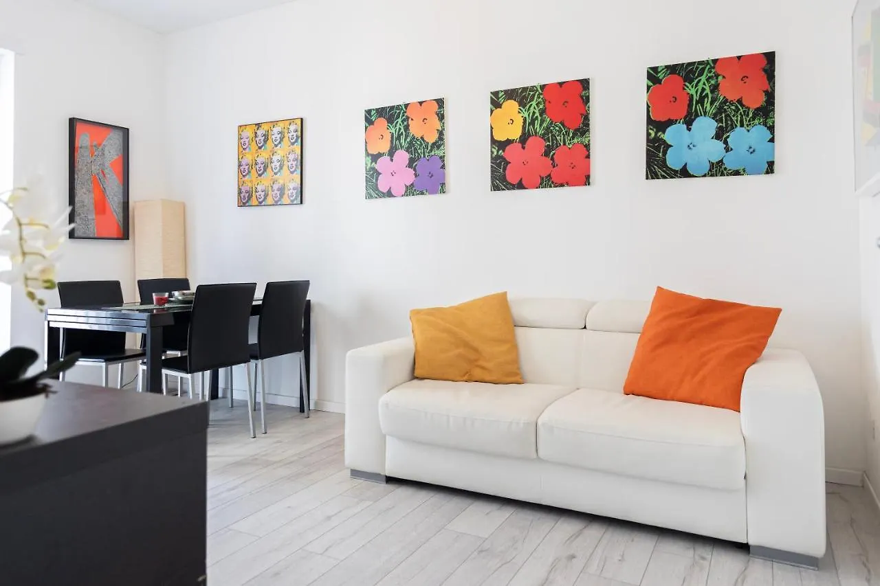 Elegante Bilocale In Corso Lodi/Brenta Apartment Milan