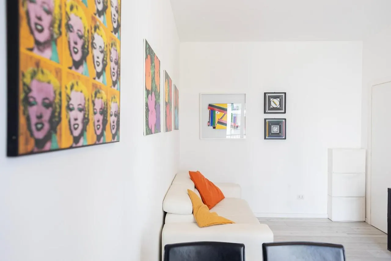 Elegante Bilocale In Corso Lodi/Brenta Apartment Milan