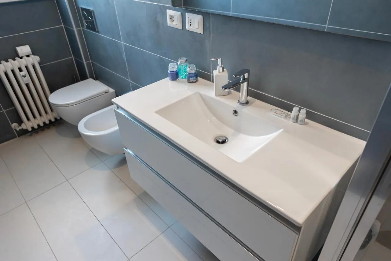 Elegante Bilocale In Corso Lodi/Brenta Apartment Milan